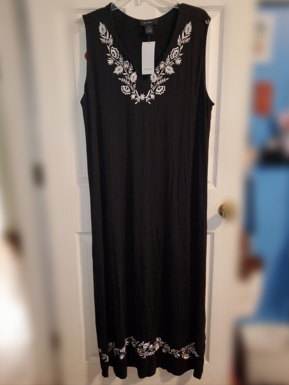 NWT Karen Kane Fresh Squeeze Floral Embroidered Sleeveless Maxi Dress